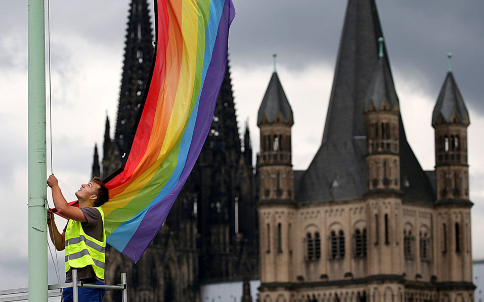 Germany Legalises Same Sex Marriage Despite Merkel S Objections The