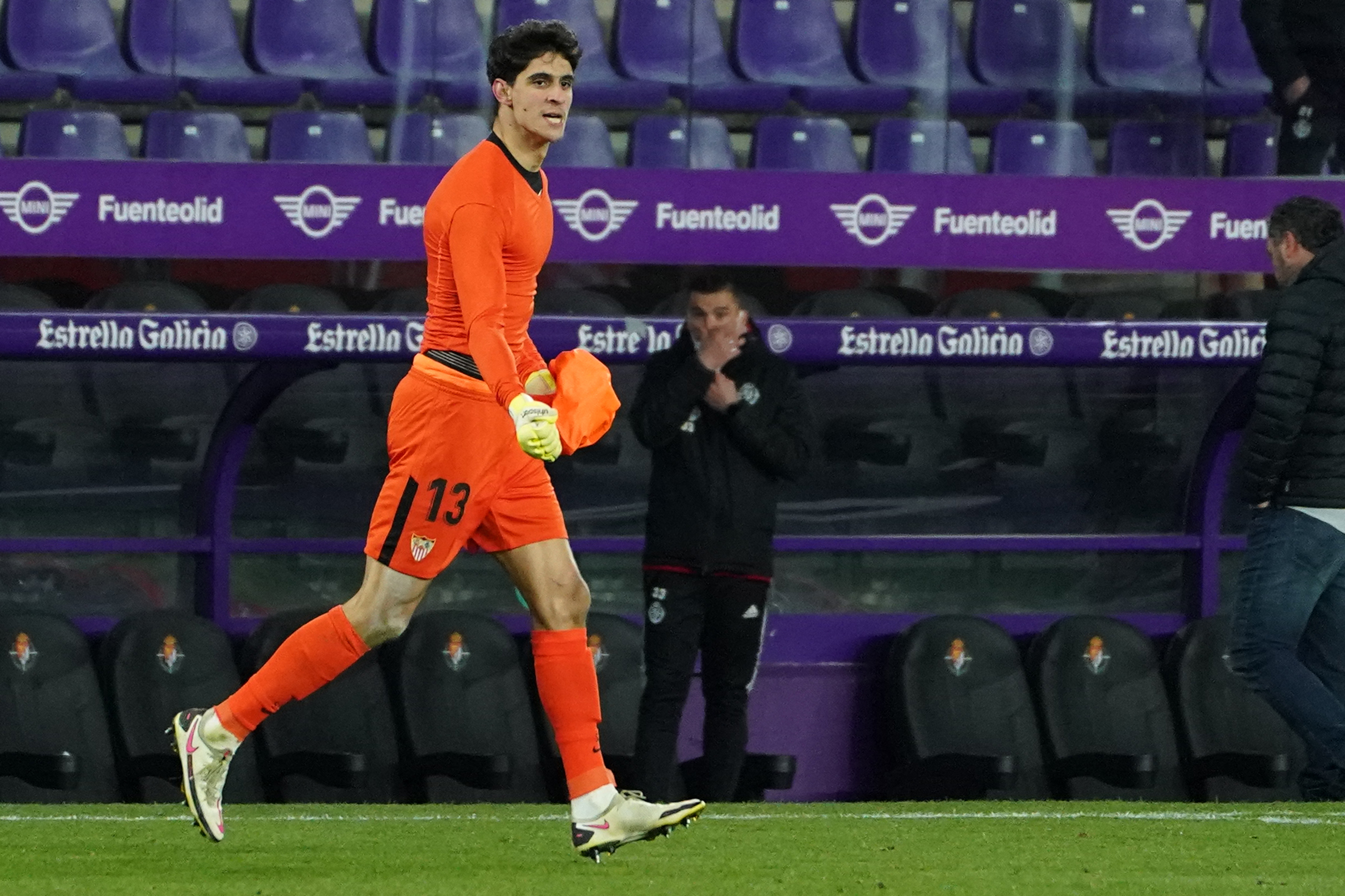 African Players In Europe Sevilla Goalkeeper Bono Turns Scorer