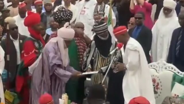 Sanusi receives reinstatement letter as Emir of Kano