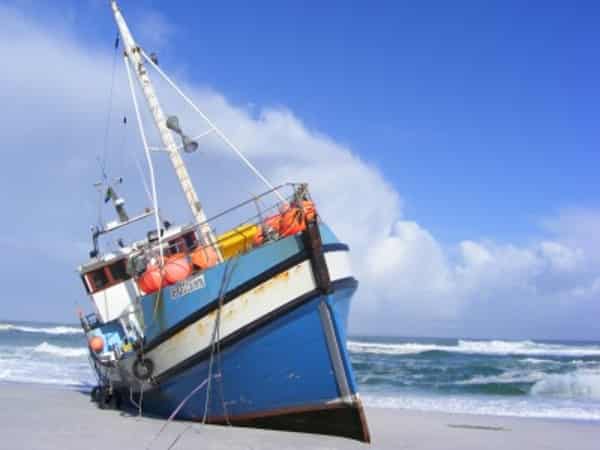 Ship-natural-calamity