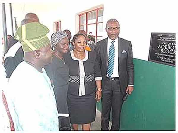 Pastor-Dele-Jaiyeoba&others