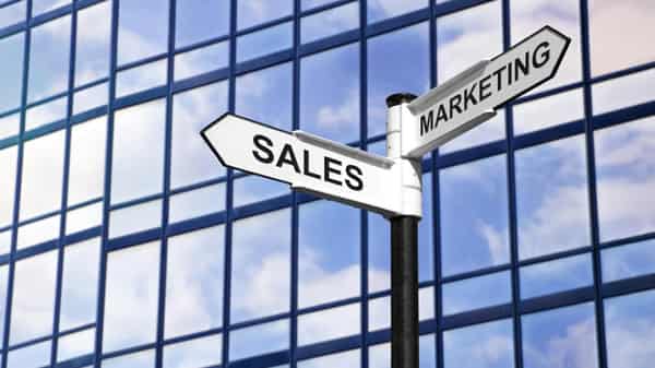 Marketing-vs-sales