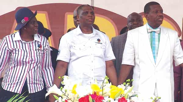 PAGE-5-PIX–10-4-2017