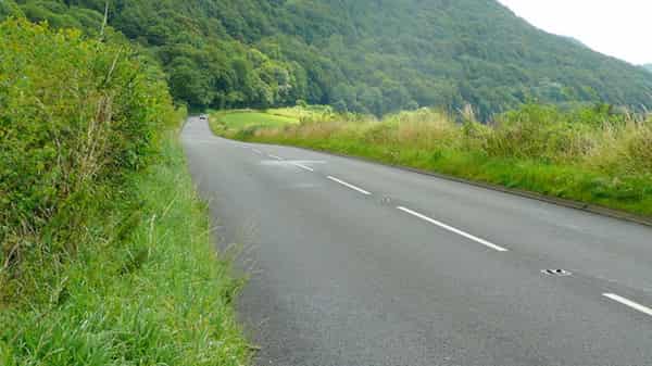 A466_Wye_valley_road_-_geograph.org.uk_-_1402565
