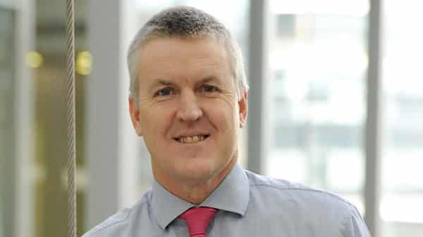 Stephen-van-Coller-headshot-1