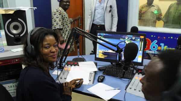 Lagos-Traffic-Radio-Nigeria-Presenter-650×385