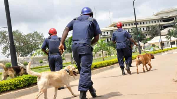 pic.-15.-nscdc-patrol-at-un-house