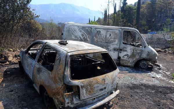 CROATIA-MONTENEGRO-EU-FIRE