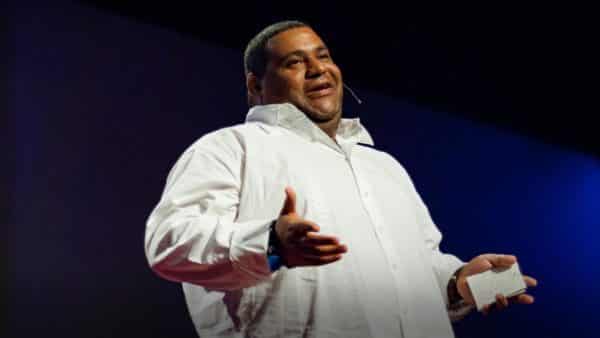 chris-abani-e1507614774395