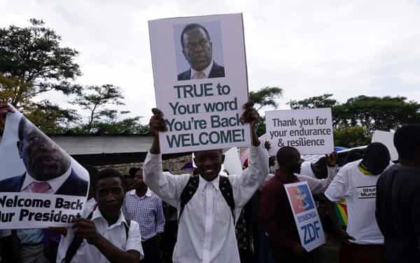 ZIMBABWE-POLITICS-MUGABE-RESIGNATIONS