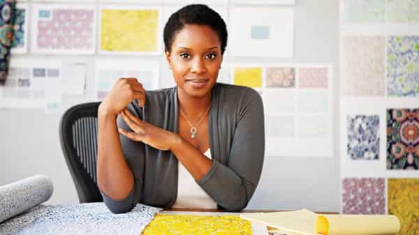 BLACK-WOMEN-ENTREPRENEUR