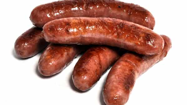 SB126-Reduced-Fat-Beef-Sausages-Cooked1