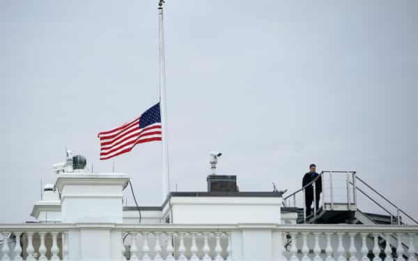 US-SHOOTING-POLITICS-SCHOOL-TRUMP