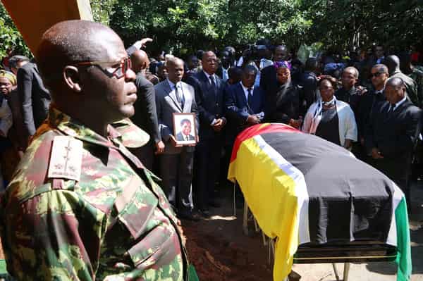 MOZAMBIQUE-POLITICS-DHLAKAMA