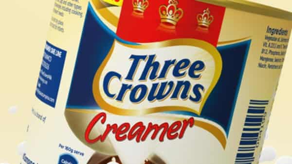Three-Crowns-Creamer