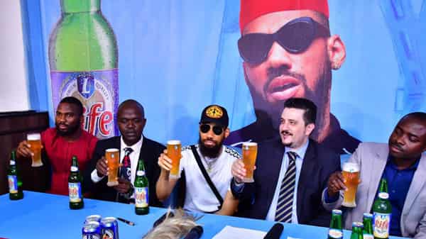 Phyno-Life-Larga-Bear