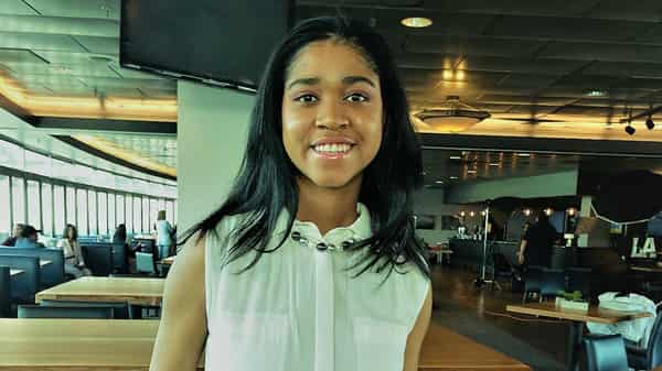 Zuriel at LA WOMEN IN ENTERTAINMENT Photo Shoot (2)