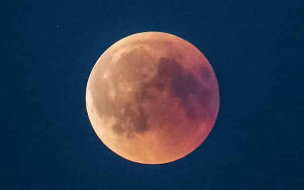 DENMARK-SCIENCE-ASTRONOMY-ECLIPSE-MOON