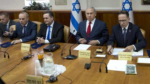 ISRAEL-POLITICS-CABINET-NETANYAHU