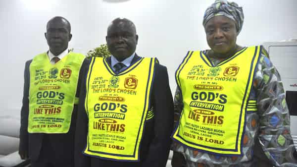 GOD’S CHO ibru pix