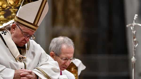 VATICAN-POPE-MASS-WORLD-DAY-POOR