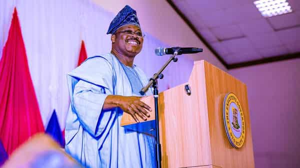 1_LJ9mI7ZYOpi32PdPCMTCFw@2x (1)