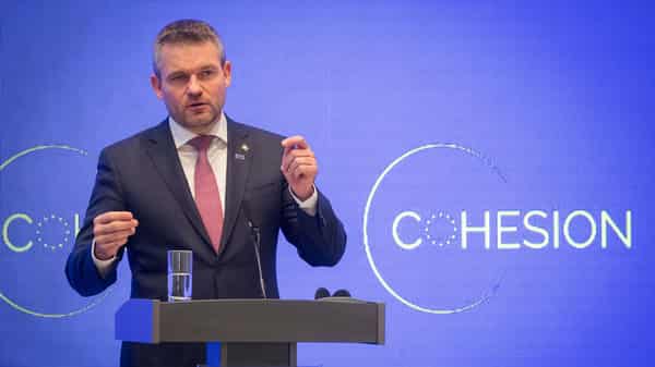 SLOVAKIA-POLITICS-EU-ECONOMY