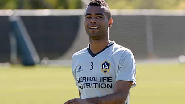 ashley-cole-la-galaxy-3
