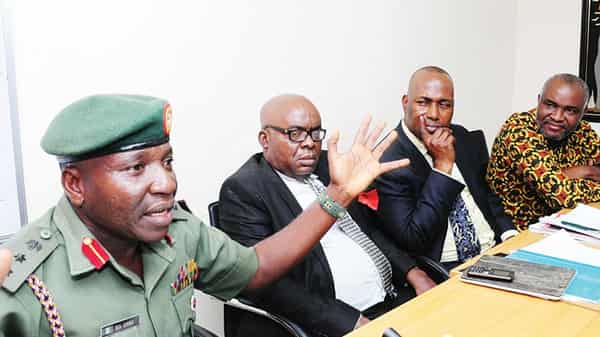 PAGE-7-PIX.—29-1-19