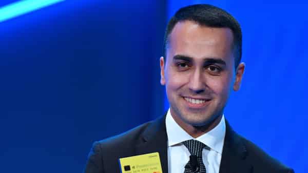 ITALY-POLITICS-EMPLOYMENT-WELFARE