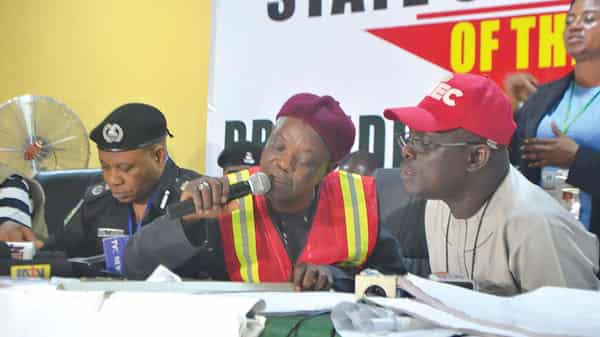 PAGE-6-PIX—-26-2-2019