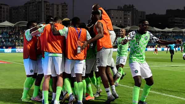 FBL-AFR-2019-MATCH42-NGA-CMR