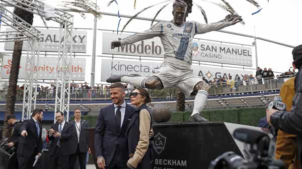 Los Angeles Galaxy Unveil David Beckham Statue