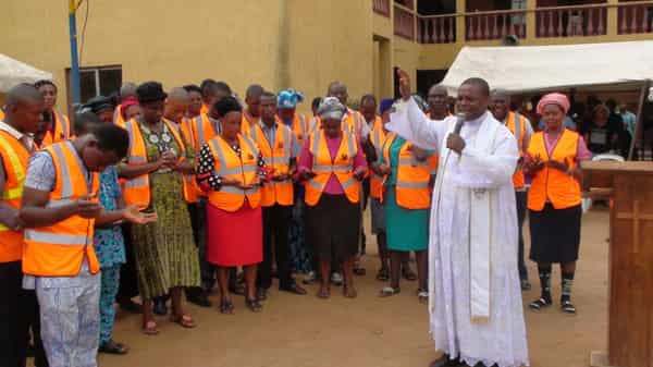 Fr-John-Damian-&-CCRN-members-