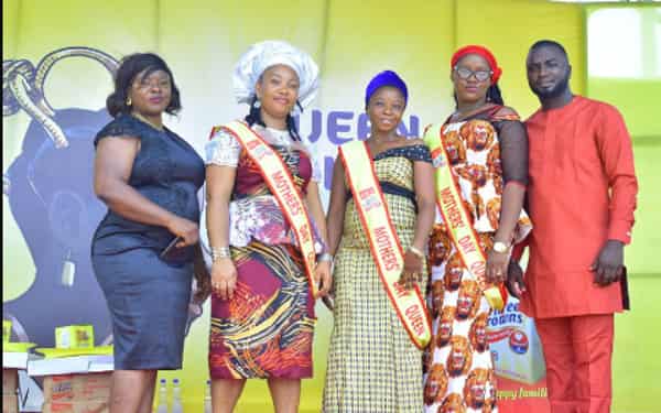 Three-Crowns-African-Queen-of-Hearts