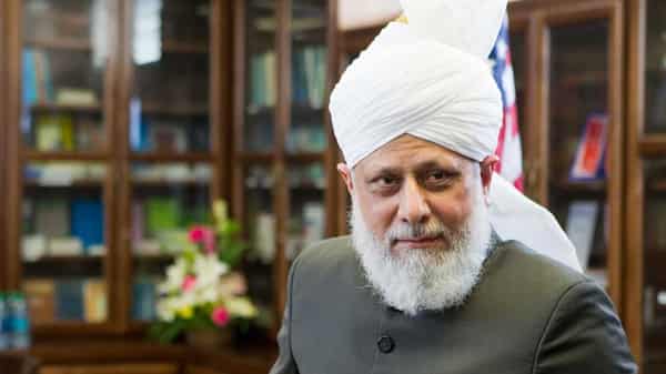 Khalifatul-Masih-V