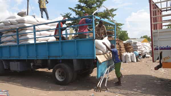 NIGER-NIGERIA-BORDER-TRADE-POVERTY