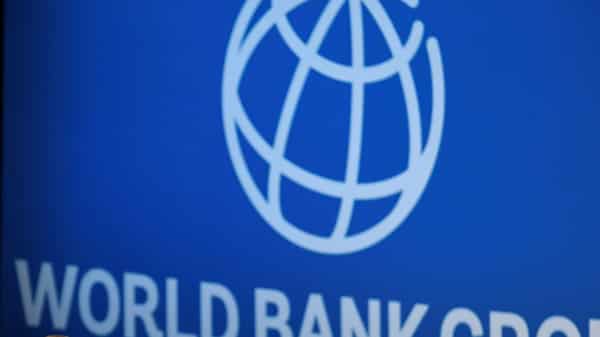 World Bank President Kim attends plenary session in Washington