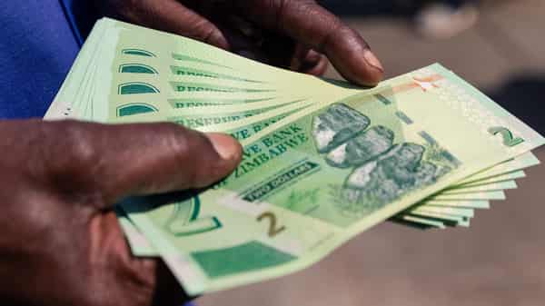 ZIMBABWE-ECONOMY-CURRENCY