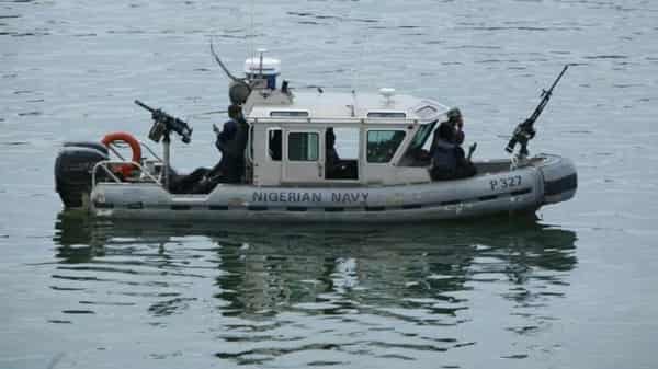 nigerian-navy-rbs-defender