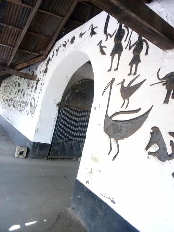 Alaafin of Oyo’s palace entrance. Photo wikimedia