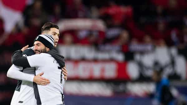 FBL-EUR-C1-LEVERKUSEN-JUVENTUS