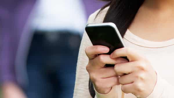 150805142323-teen-social-media-super-tease