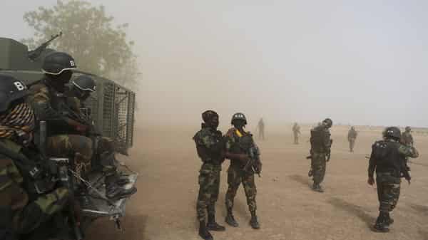 The Wider Image: Fighting Boko Haram in Cameroon