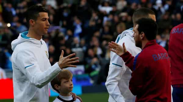 Lionel-Messi-and-Ronaldo-1062×598