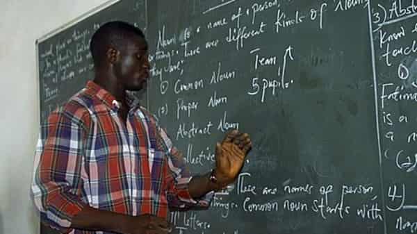 teacher-nigeria-640×360