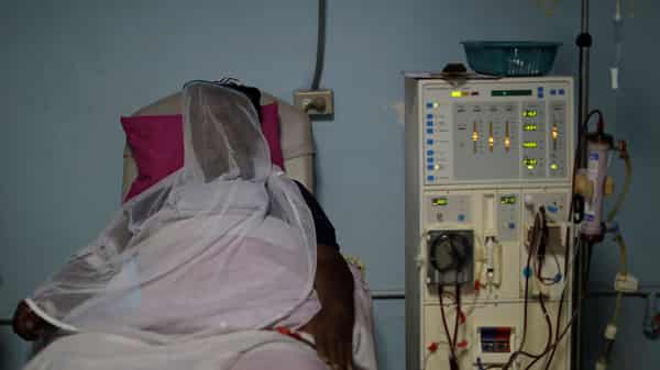 The Wider Image: Venezuela dialysis patients face uncertain fate after power cuts