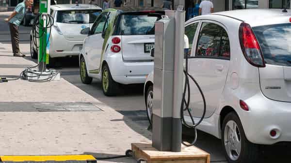 Ride_and_Drive_EVs_Plugn_Drive_Ontario