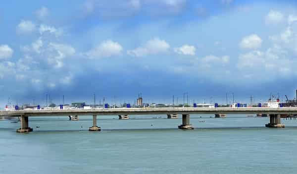 1920px-Eko_cater_bridge_in_Lagos_State-Nigeria