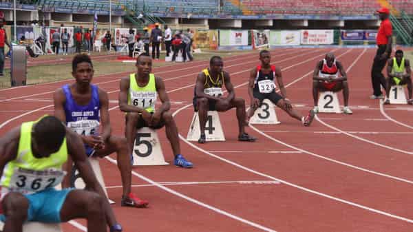 Athletes-Back-18=03=2020